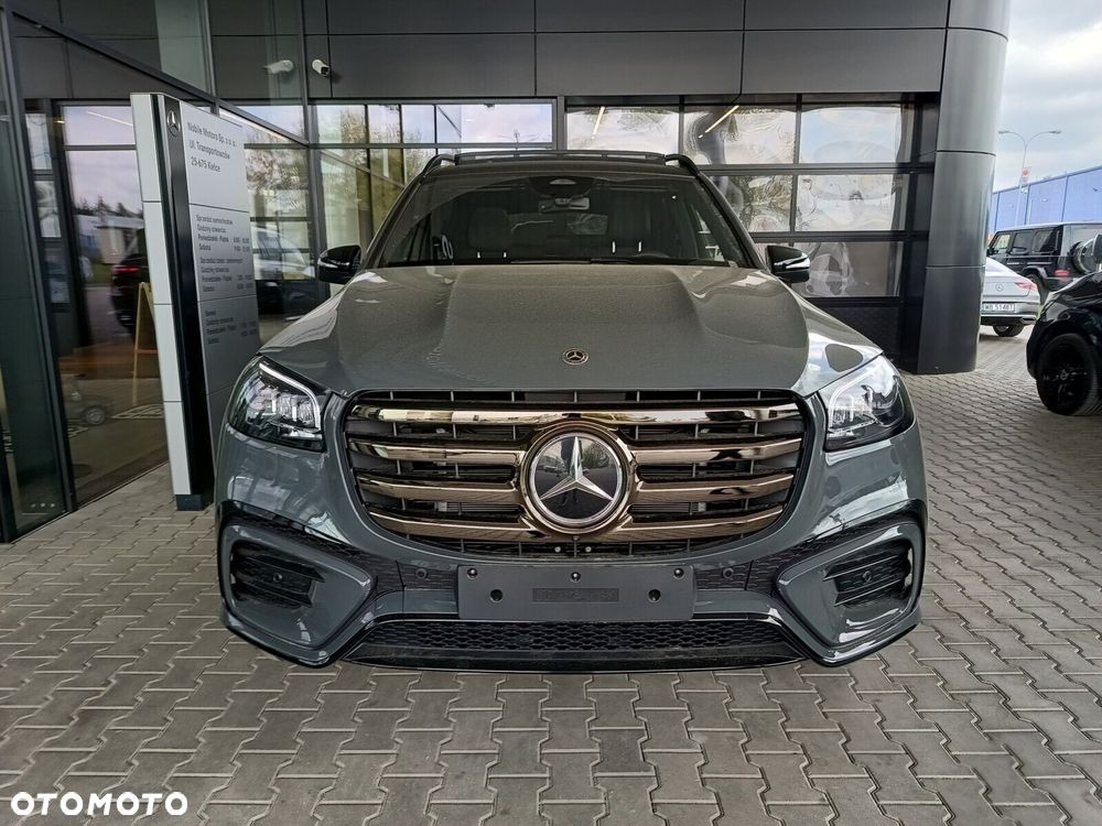 Mercedes-Benz GLS - 2