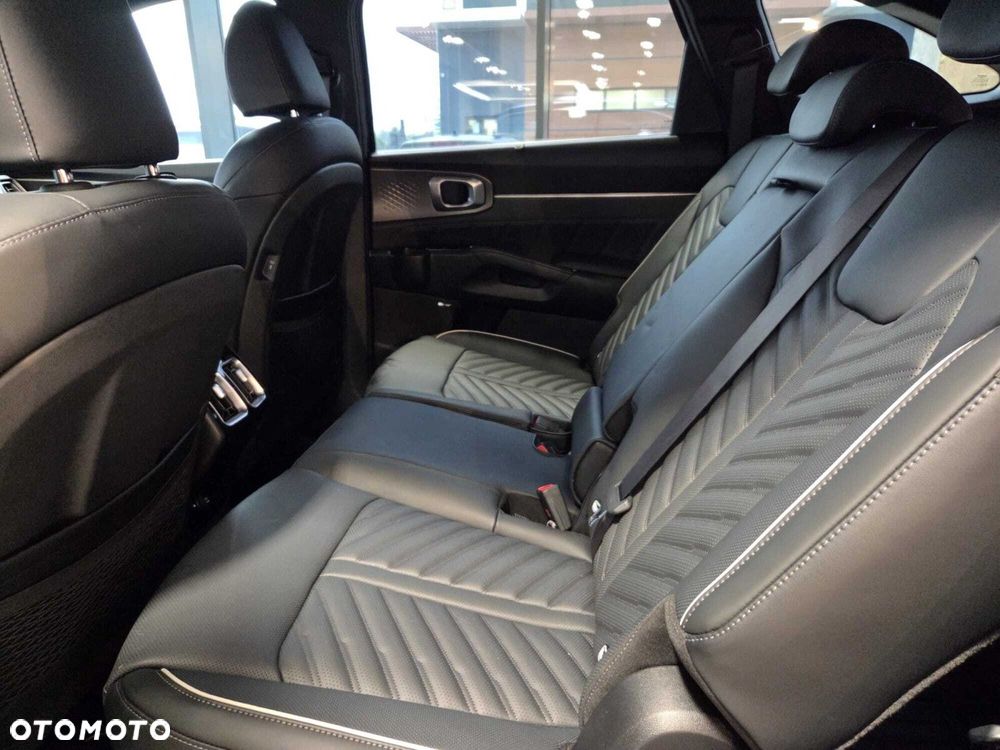 Kia Sorento - 35
