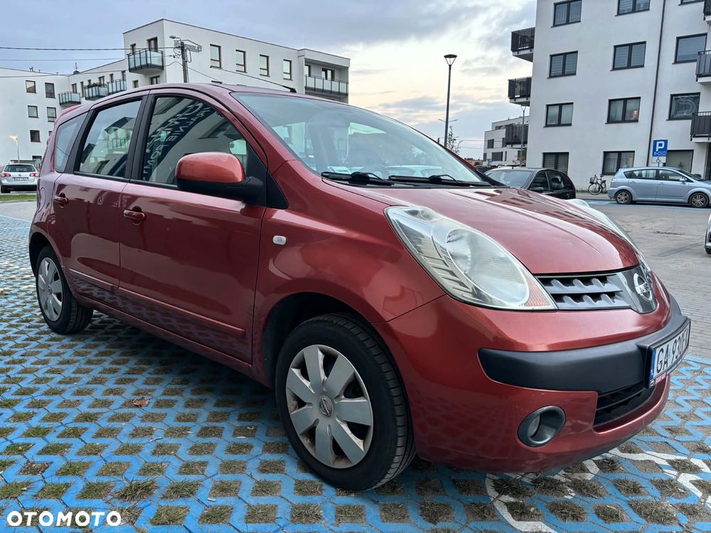 Nissan Note 2006 photo 2