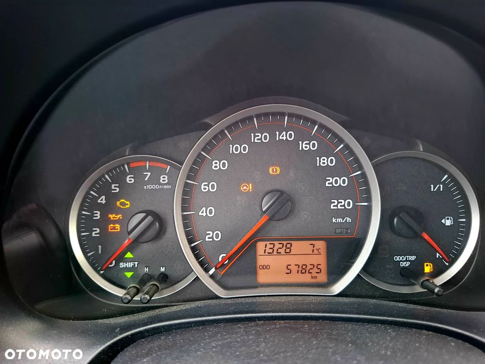 Toyota Yaris 1.33 Premium - 10