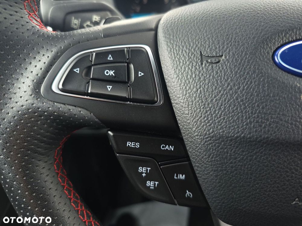 Ford Kuga 1.5 EcoBoost AWD ST-Line ASS - 17