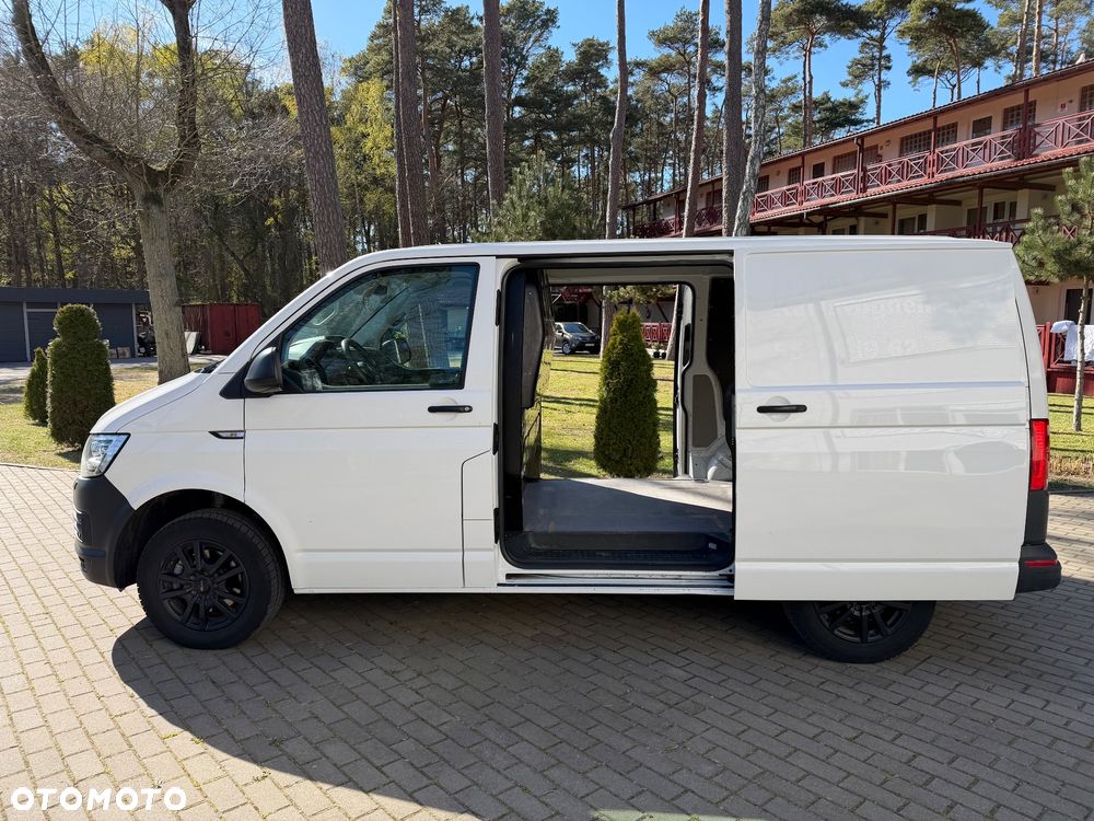 Volkswagen Transporter - 5