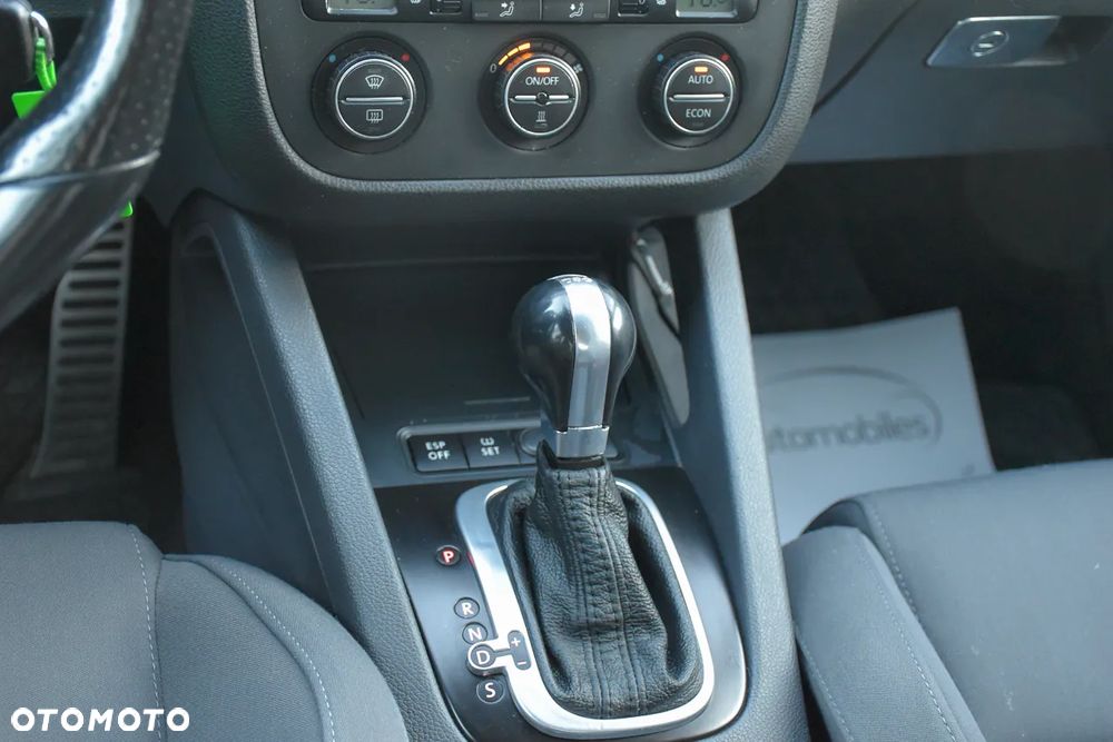 Volkswagen Golf 2.0 GTI DSG - 31