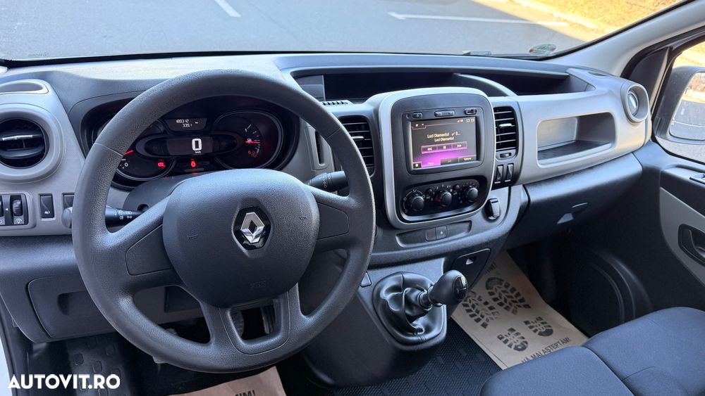 Renault Trafic Combi Authentique - 6