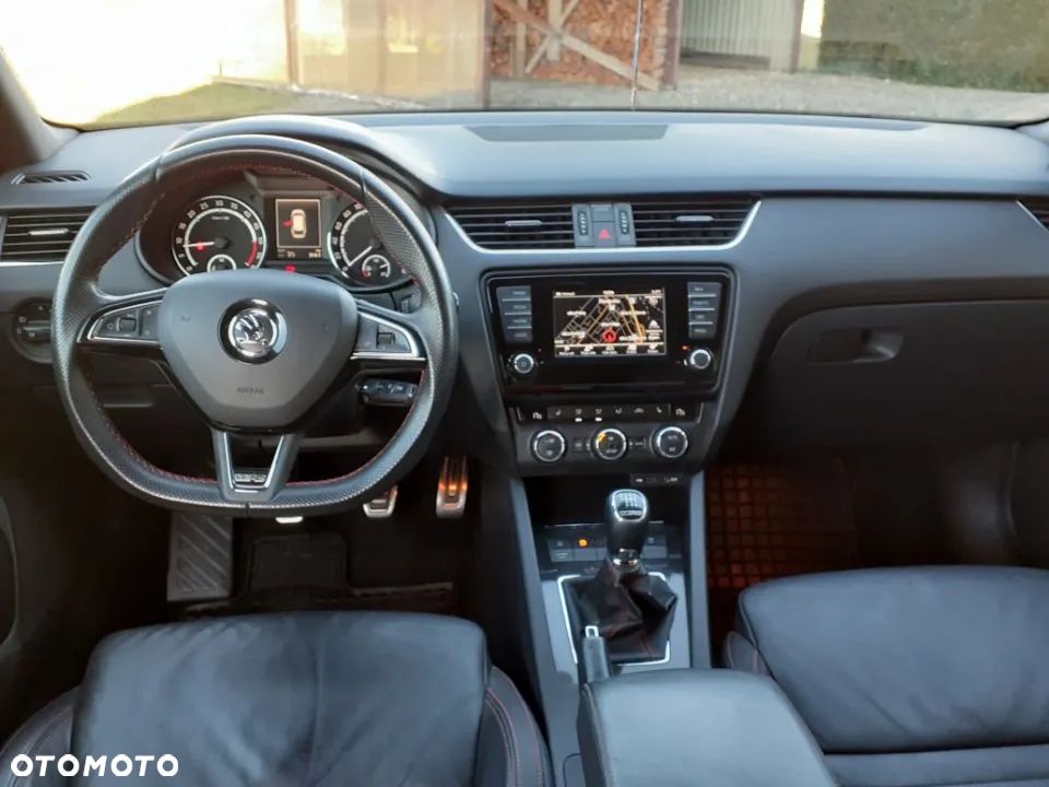 Skoda Octavia 2.0 TDI RS - 5