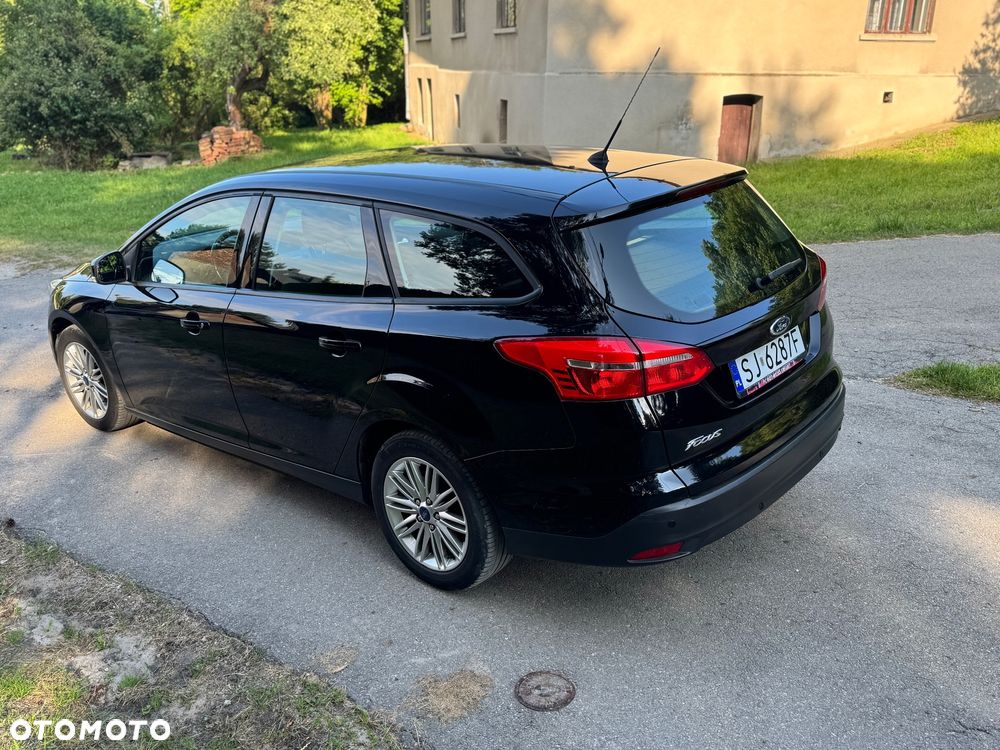 Ford Focus 1.6 Trend - 6