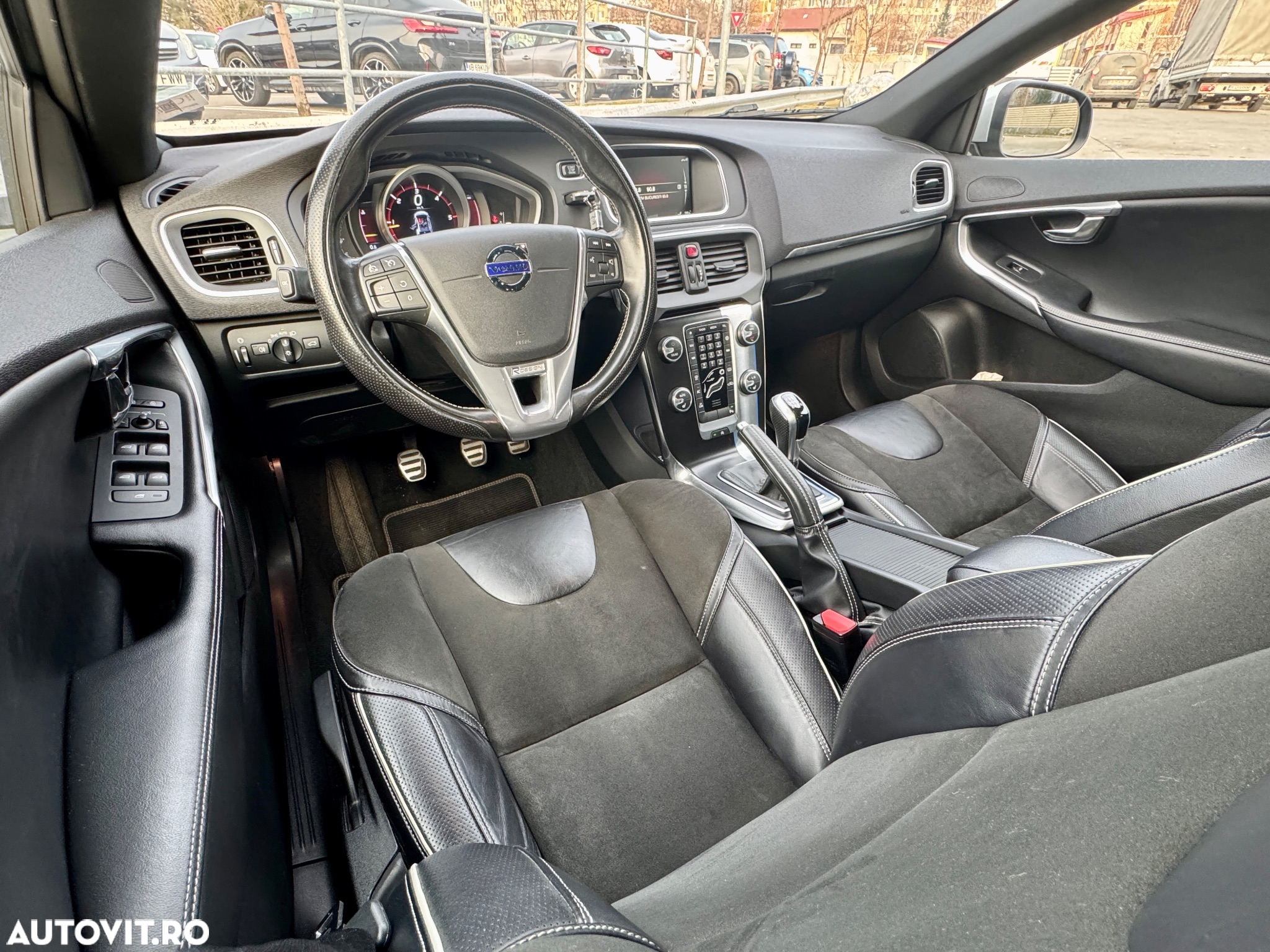 Volvo V40 D2 RDesign - 13