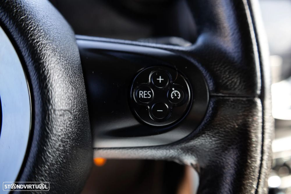 MINI Countryman Cooper D - 14