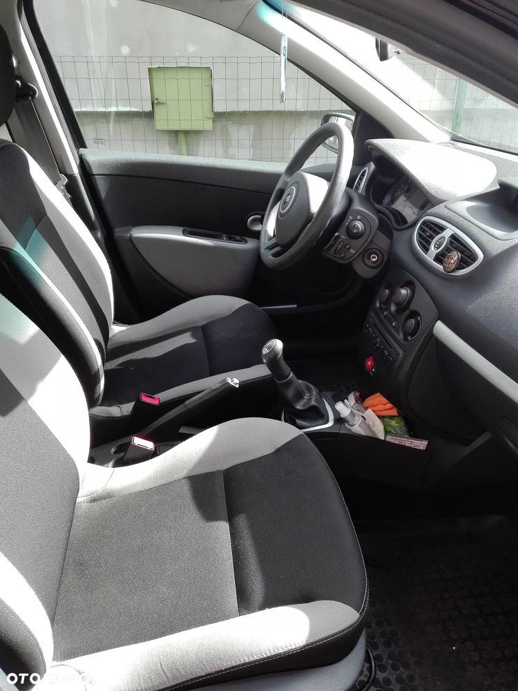 Renault Clio - 5
