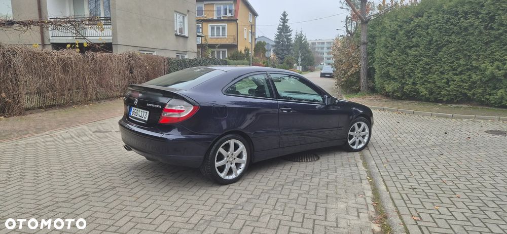 Mercedes-Benz Klasa C 200 Kompressor - 15