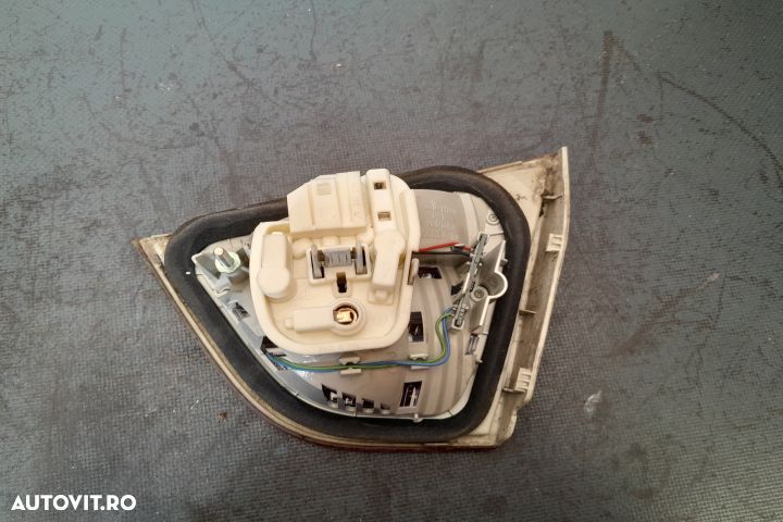 Lampa / Tripla stop stanga pe capota portbagaj 7289427 7289427 BMW Se - 3