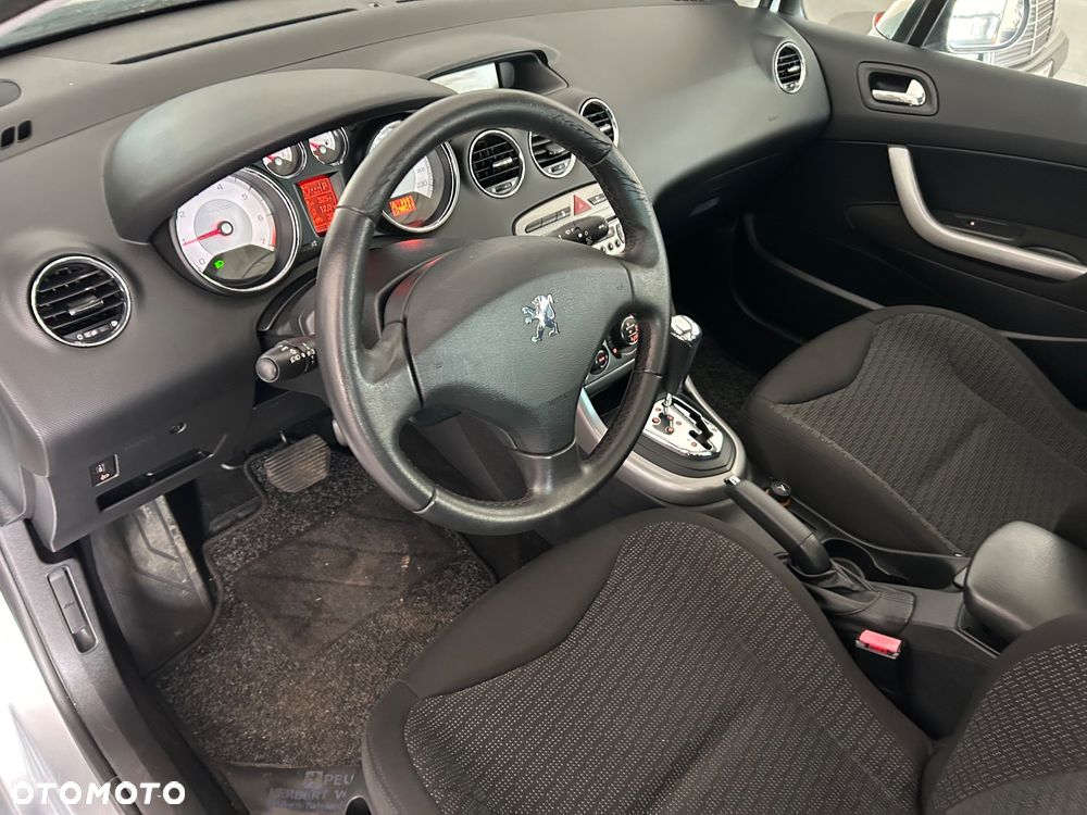 Peugeot 308 140 THP Automatik Sport - 14