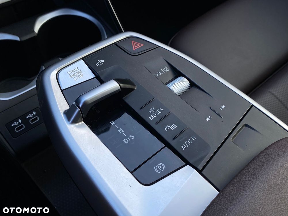 BMW X1 sDrive20i mHEV M Sport sport - 19