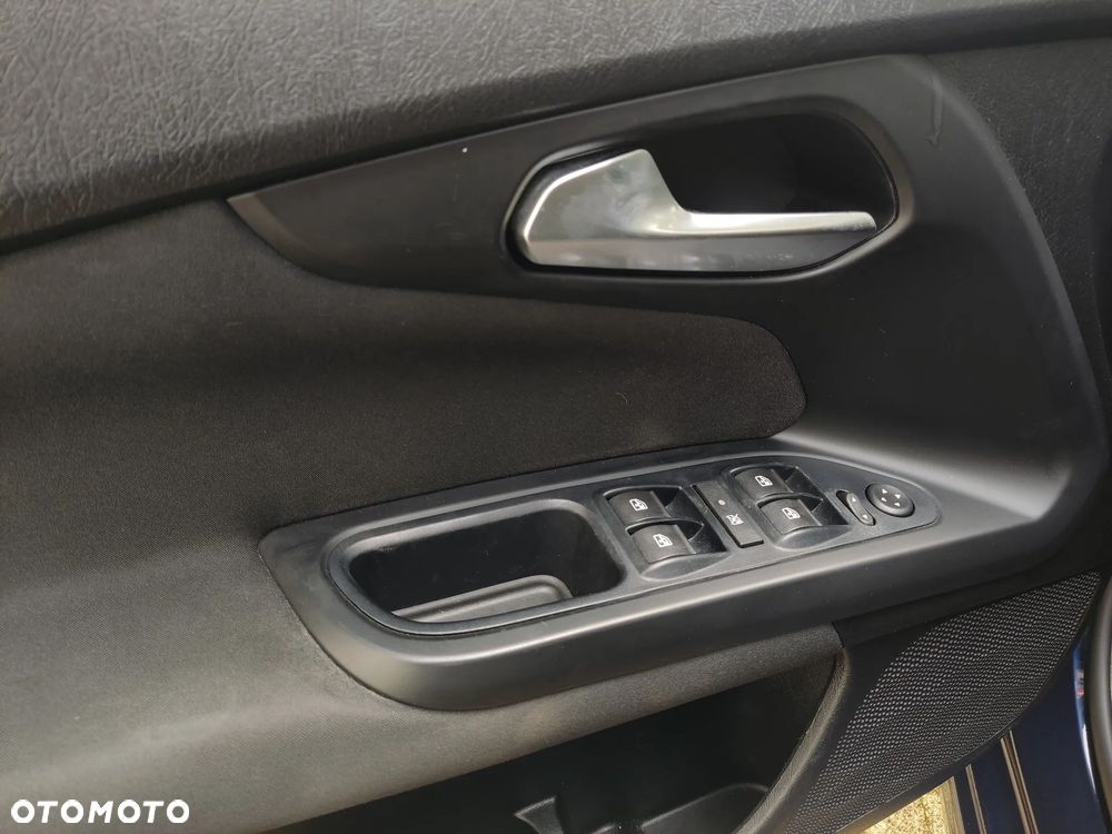 Fiat Tipo 1.3 MultiJet City Cross - 24