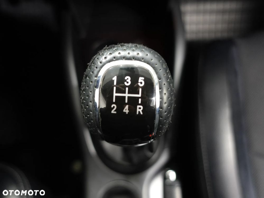 Mitsubishi Outlander 2.0 2WD - 31