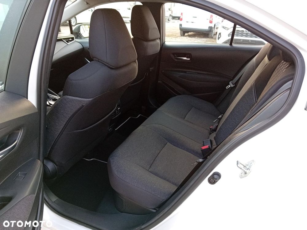 Toyota Corolla 1.8 Hybrid Comfort - 11