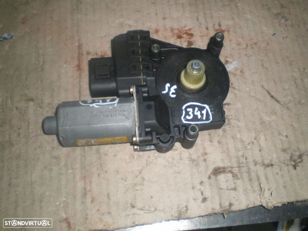 Motor Elevador Vidro 0130821785 AUDI A4 1999 TD - 1