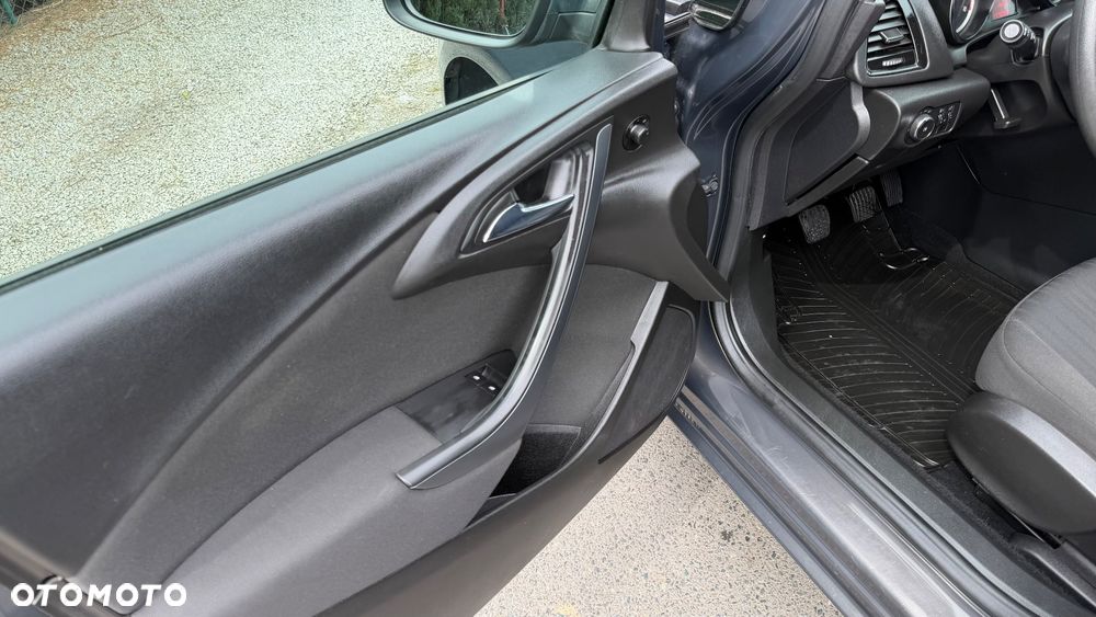 Opel Astra - 19