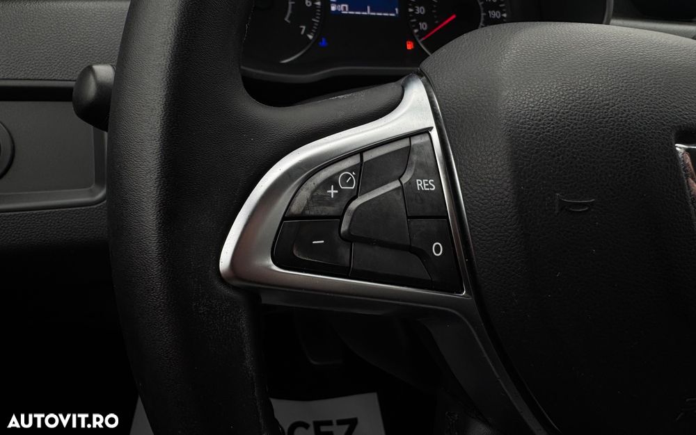 Dacia Duster 1.5 dCi 4x2 Prestige - 14