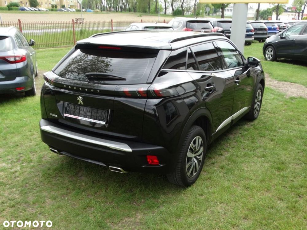 Peugeot 2008 - 7