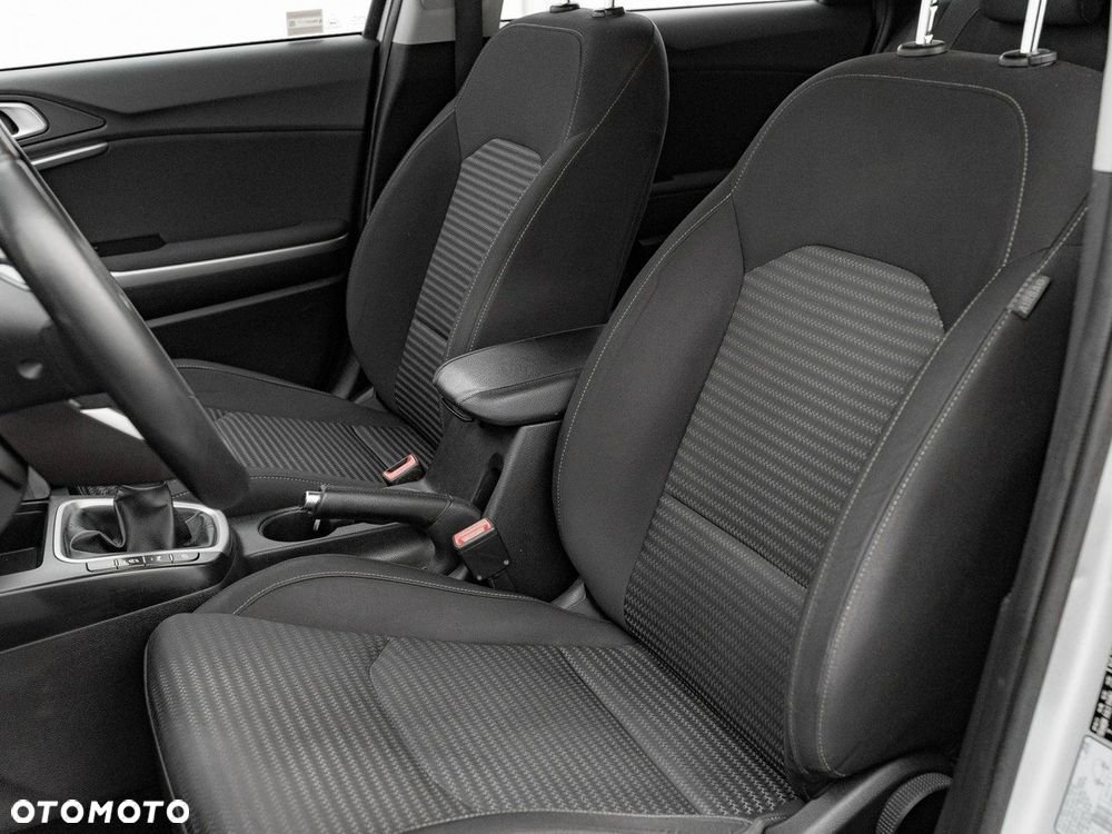 Kia Ceed 1.5 T-GDI M - 15