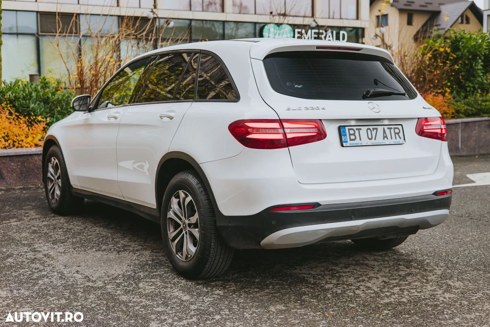 Mercedes-Benz GLC - 9