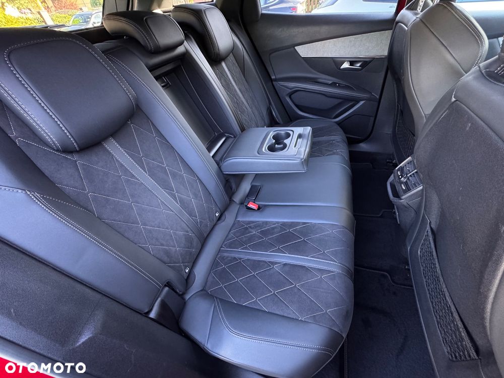 Peugeot 3008 BlueHDi 180 Stop & Start EAT8 GT - 8