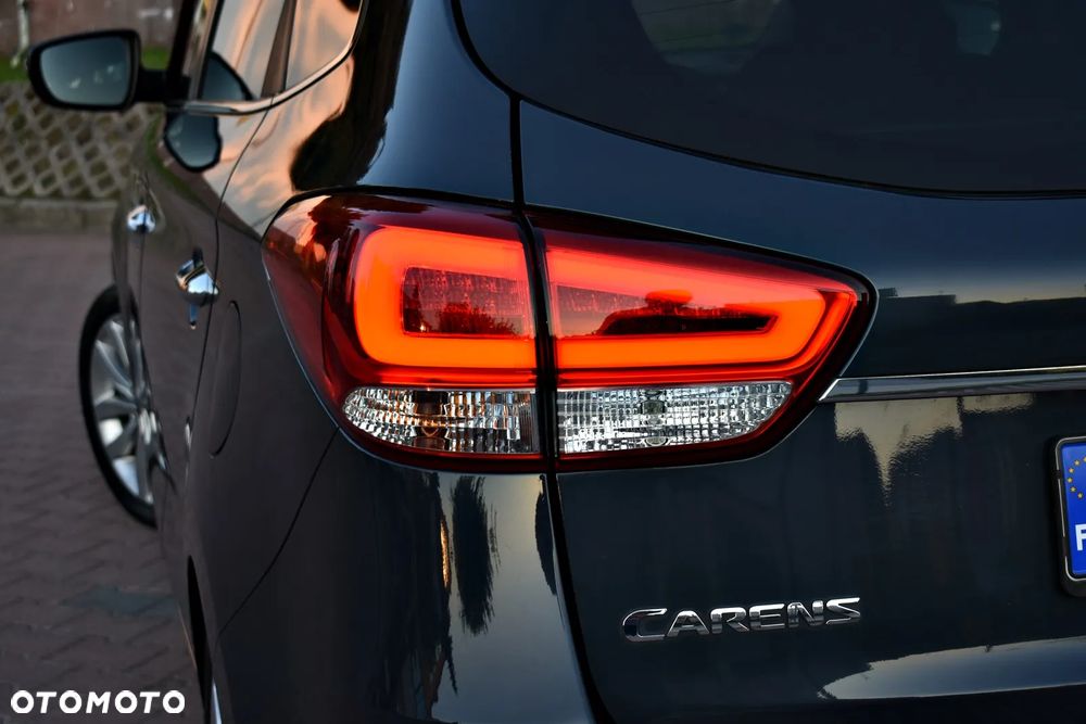 Kia Carens 1.6 GDI Business Line EU6 - 35