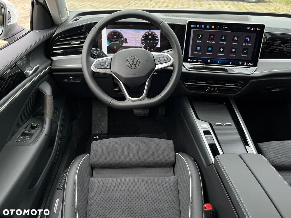 Volkswagen Passat Variant 2.0 TDI SCR Elegance DSG - 7