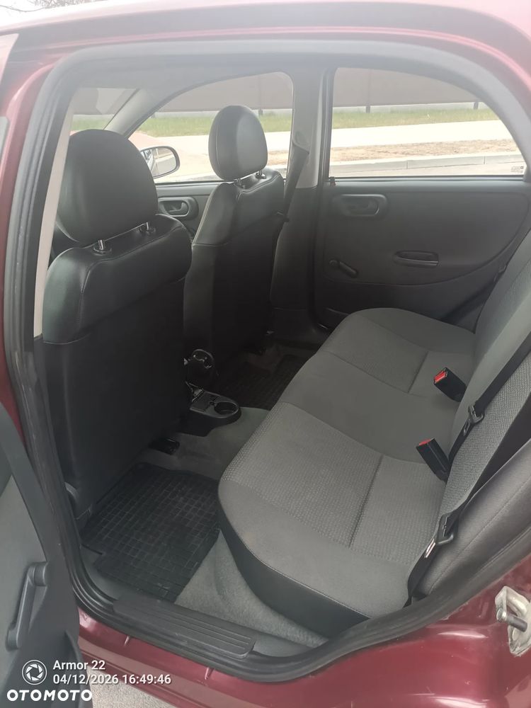 Opel Corsa 1.2 16V Base / Start - 4
