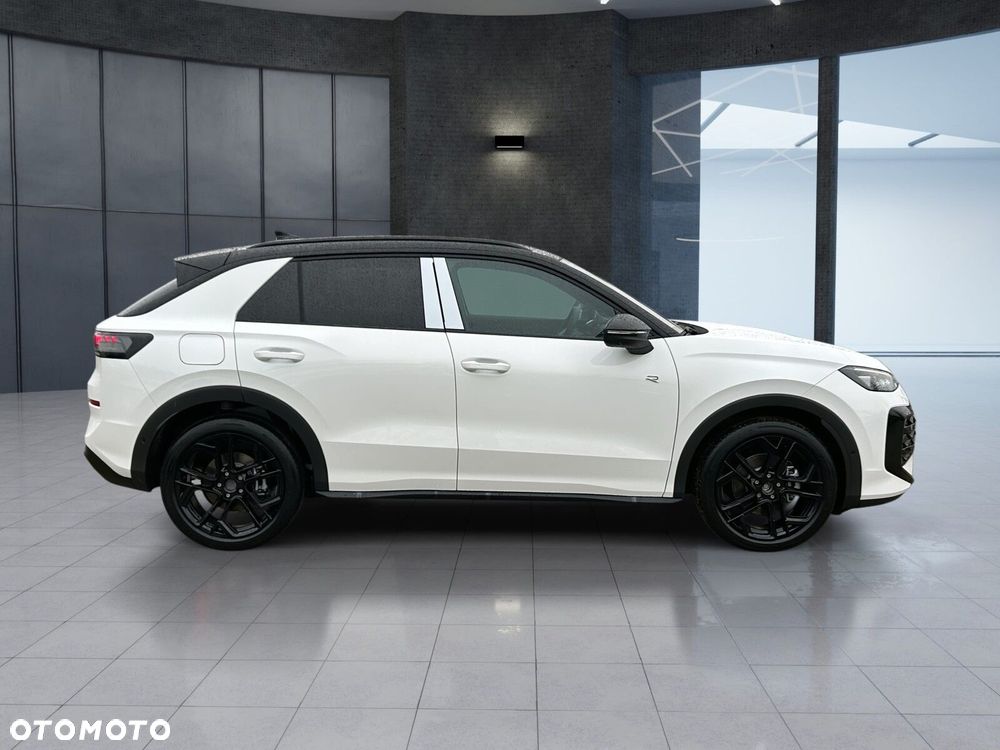 Volkswagen T-Roc 1.5 eTSI R-Line DSG - 9