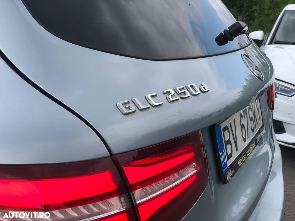 Mercedes-Benz GLC 250 d 4MATIC - 25