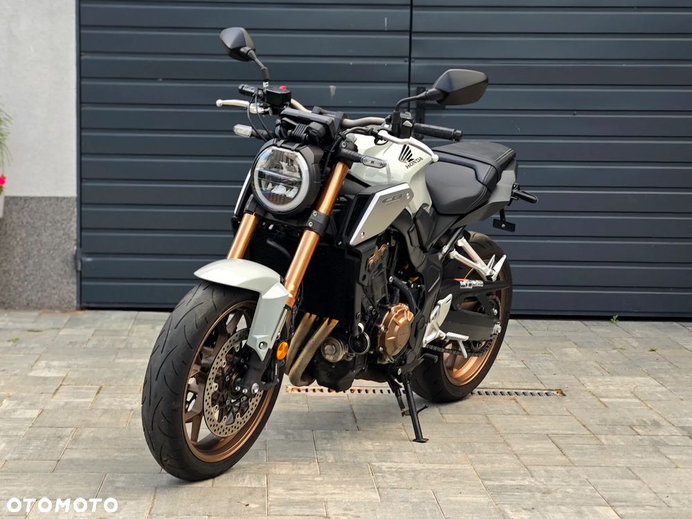 Honda CB - 6