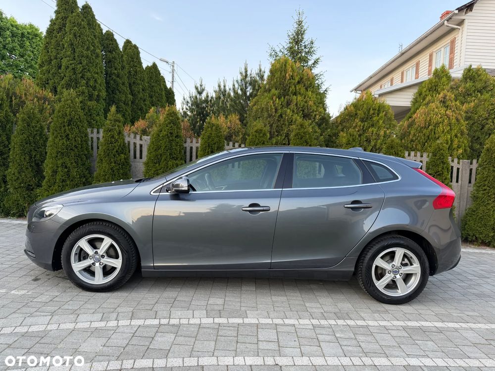 Volvo V40 D2 Momentum - 5