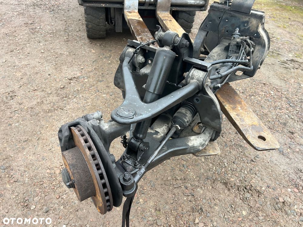Zawieszenie przednie kompletne sanki belka Iveco Daily S bez korozji - 6
