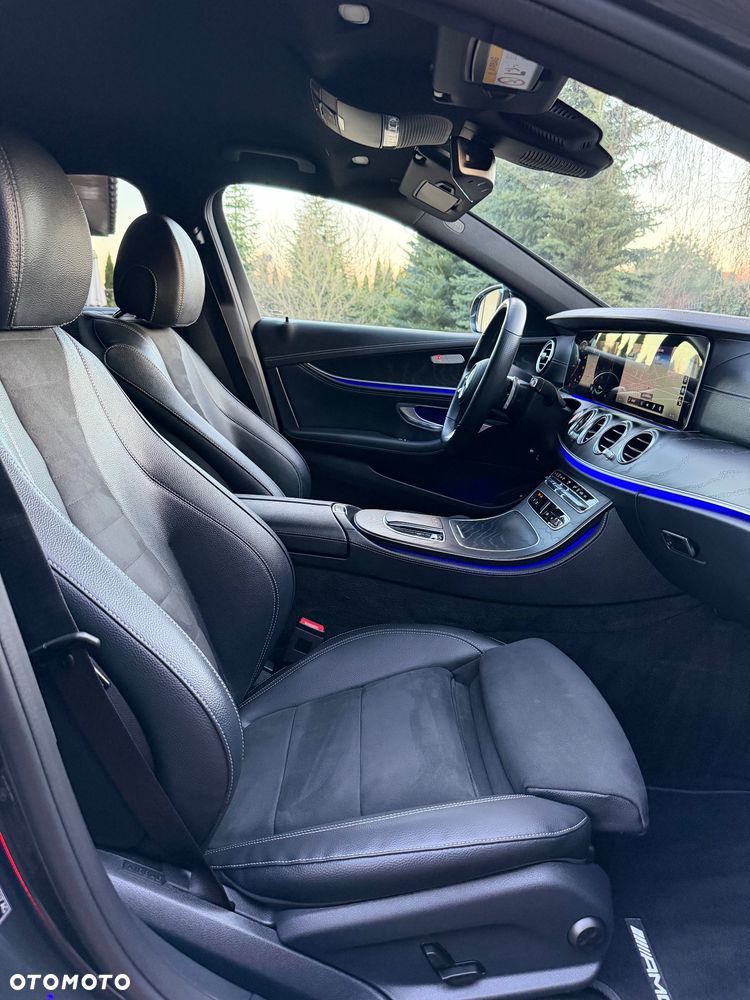 Mercedes-Benz Klasa E 300 de 9G-TRONIC AMG Line - 37