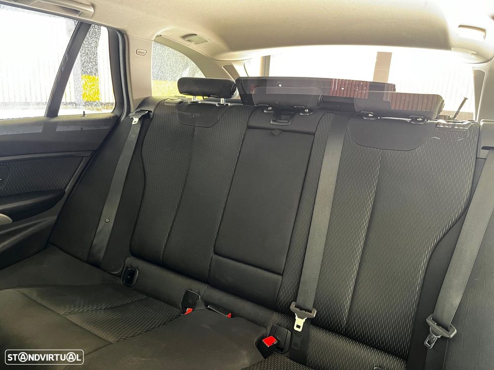 BMW 320 d DPF Aut. - 16