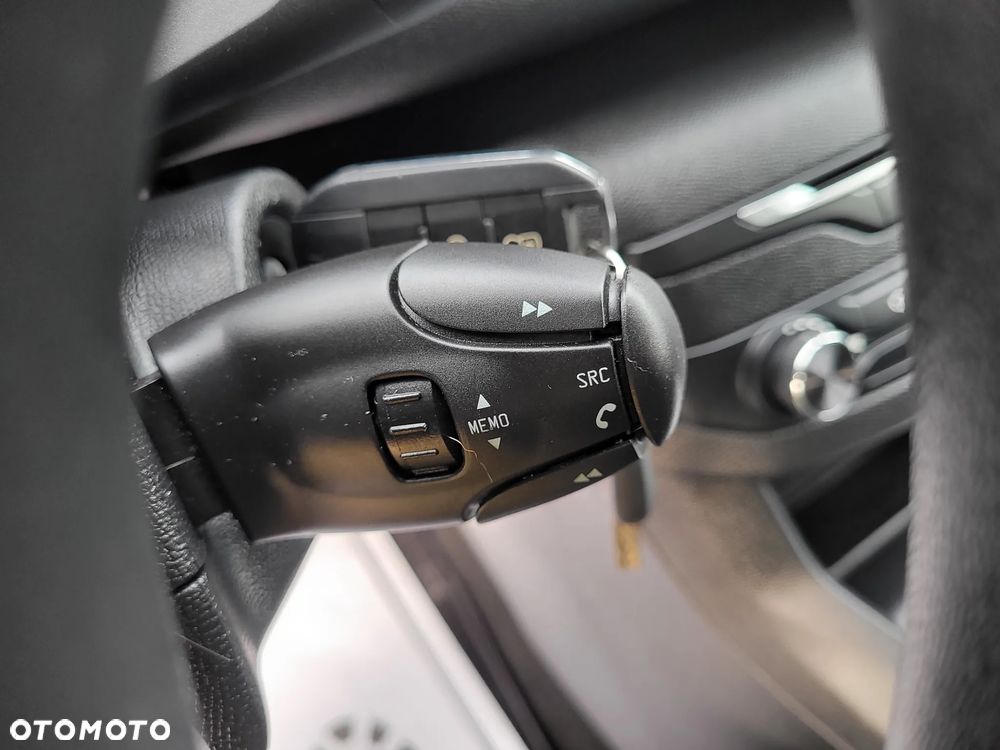 Peugeot 308 1.6 HDi Presence - 27