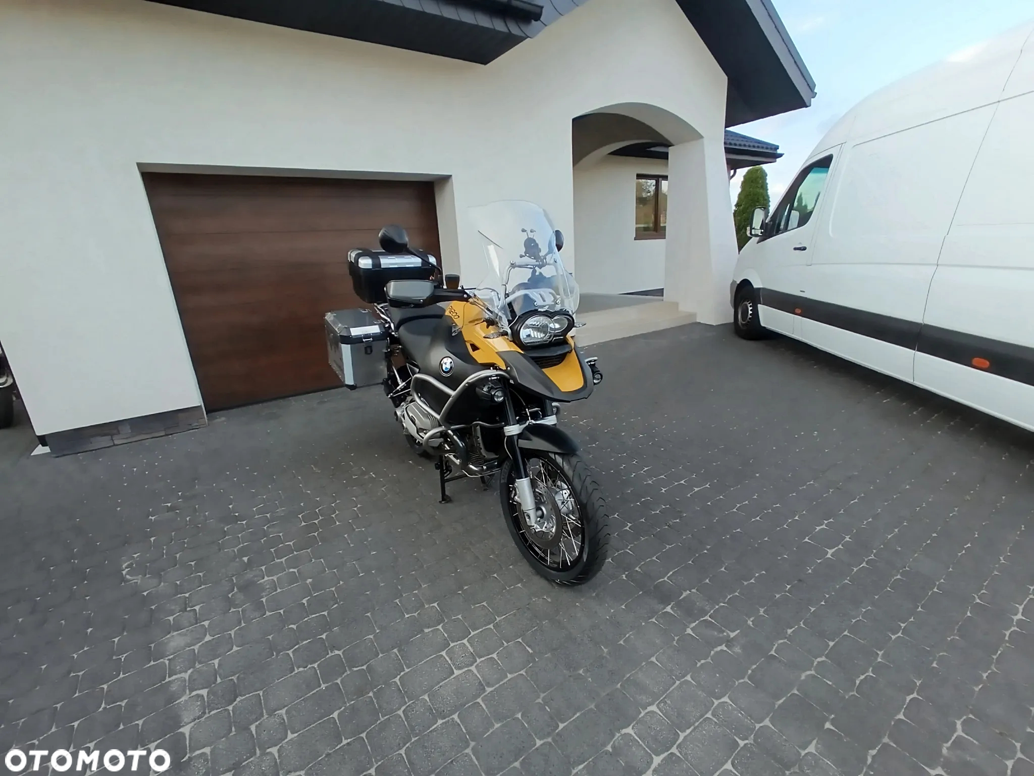 BMW Adventure - 2