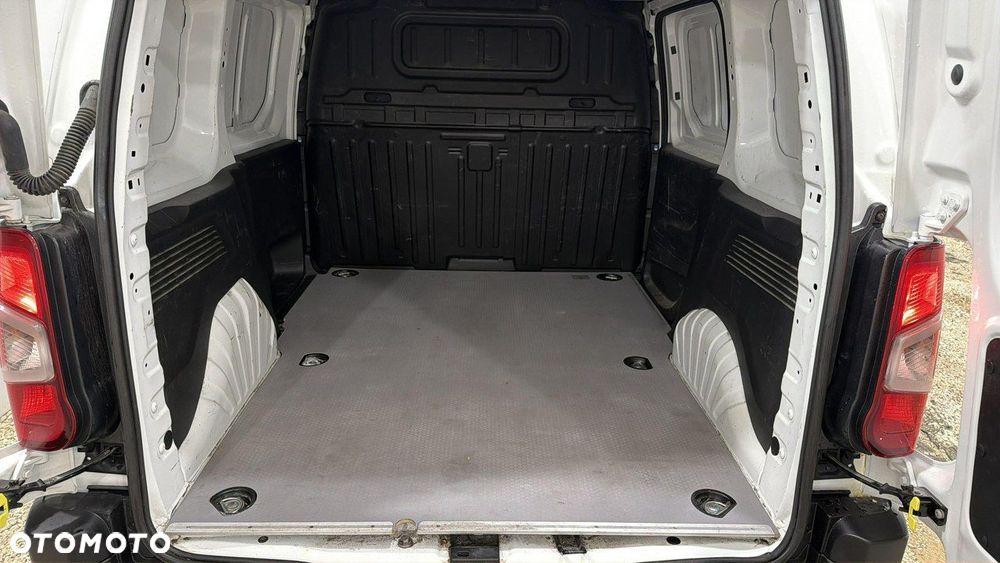 Toyota Proace City - 19