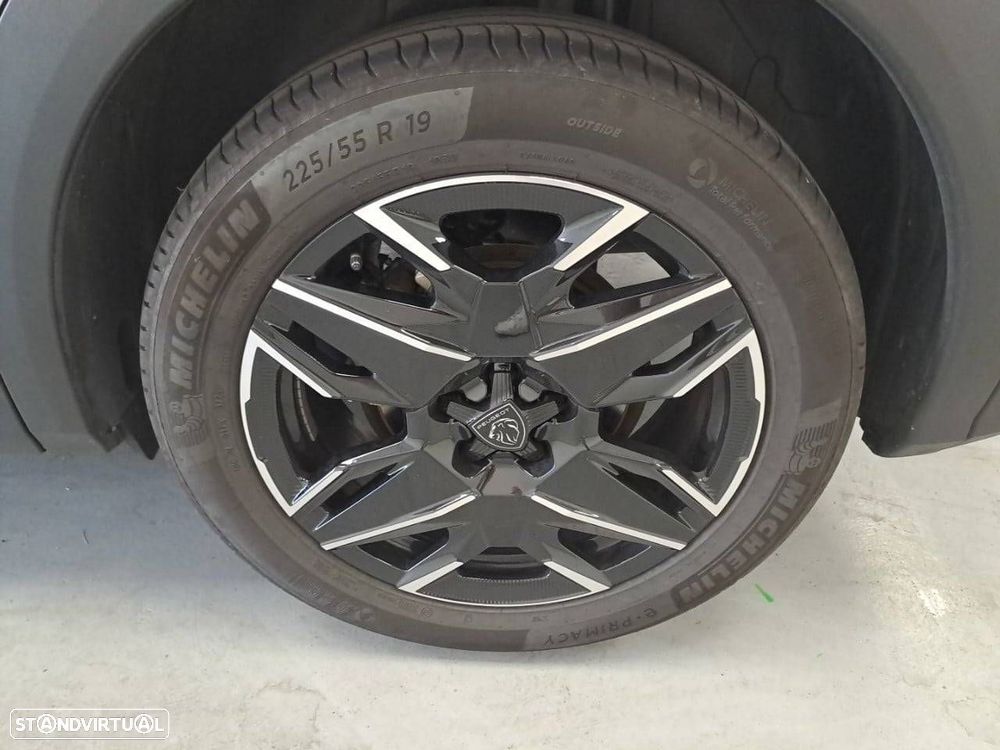 Peugeot 3008 1.2 Hybrid Allure e-DCS6 - 11