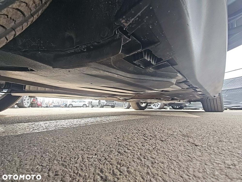 BMW X5 xDrive40i xLine - 17