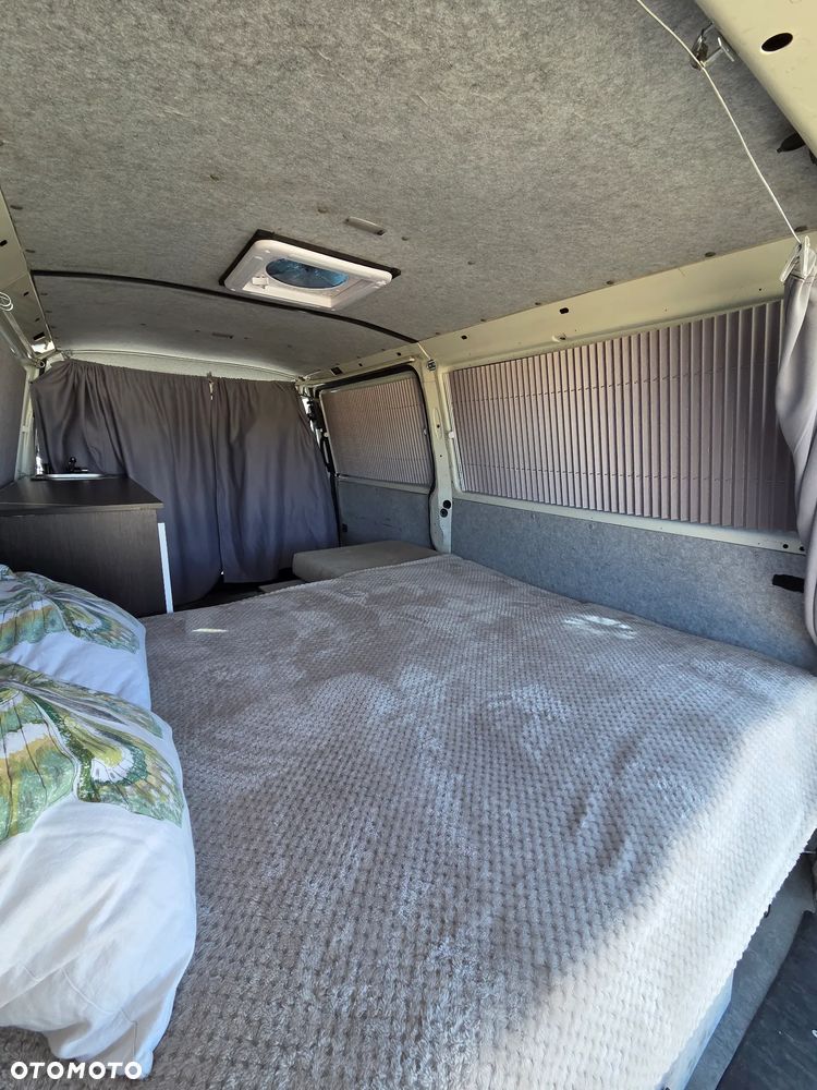 Volkswagen Transporter L - 5