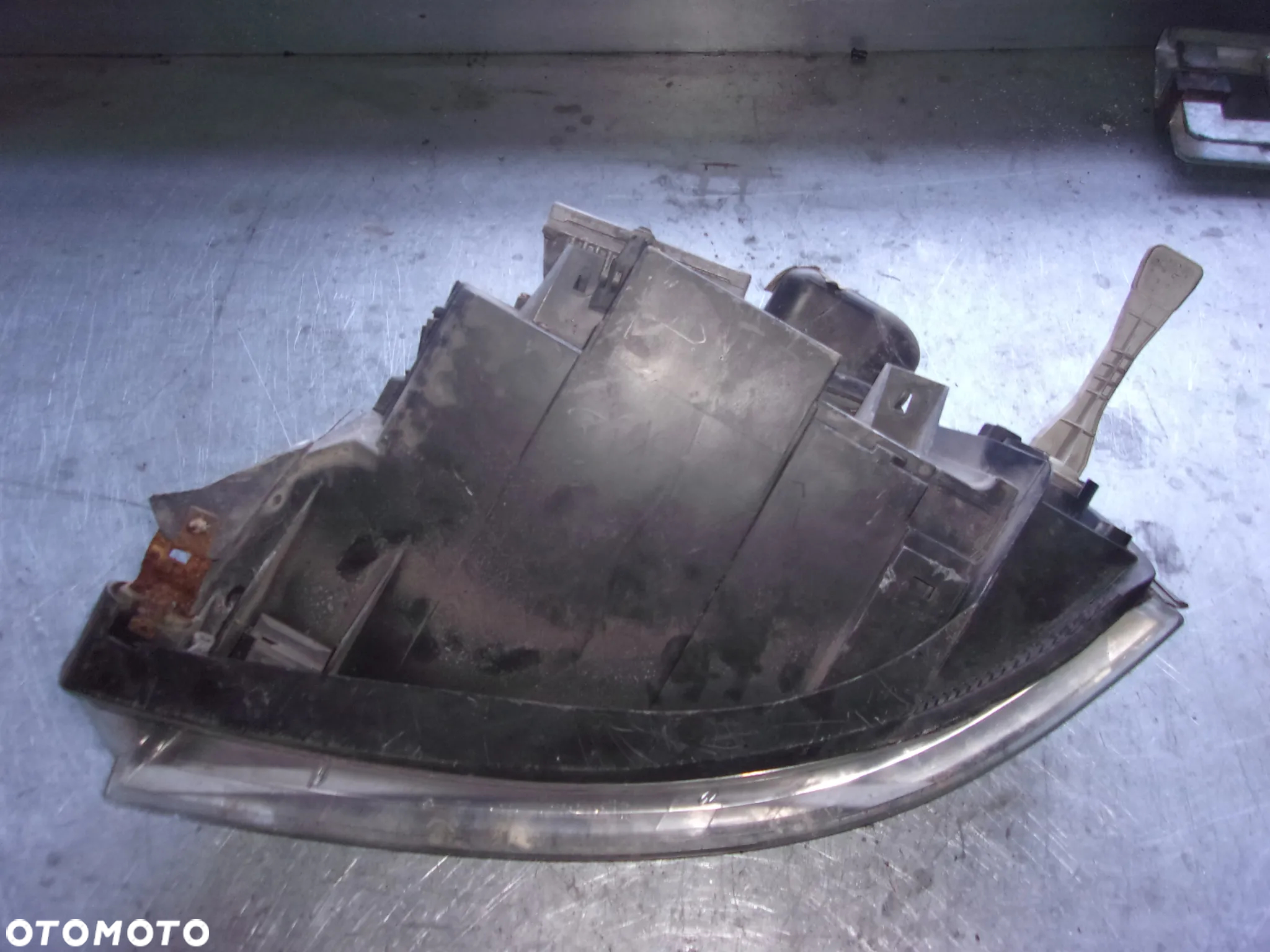 LAMPA PRZOD PRAWA XENON VW SHARAN I LIFT - 3