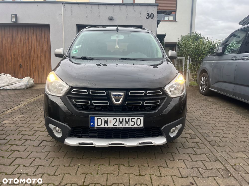 Dacia Lodgy 1.5 Blue dCi Stepway S&S - 2