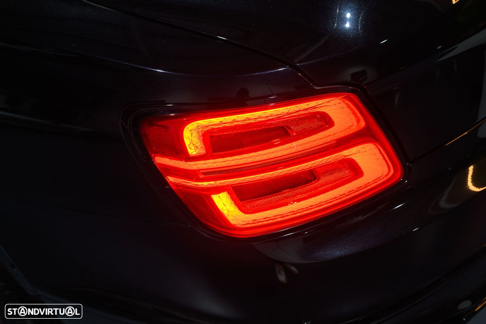 Bentley Flying Spur V8 Mulliner - 13