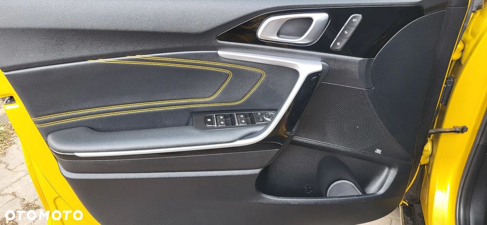 Kia XCeed 1.6 T-GDI L Business Line DCT - 10