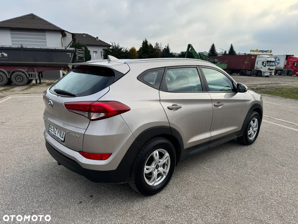 Hyundai Tucson blue 1.6 GDi 2WD Navi - 8