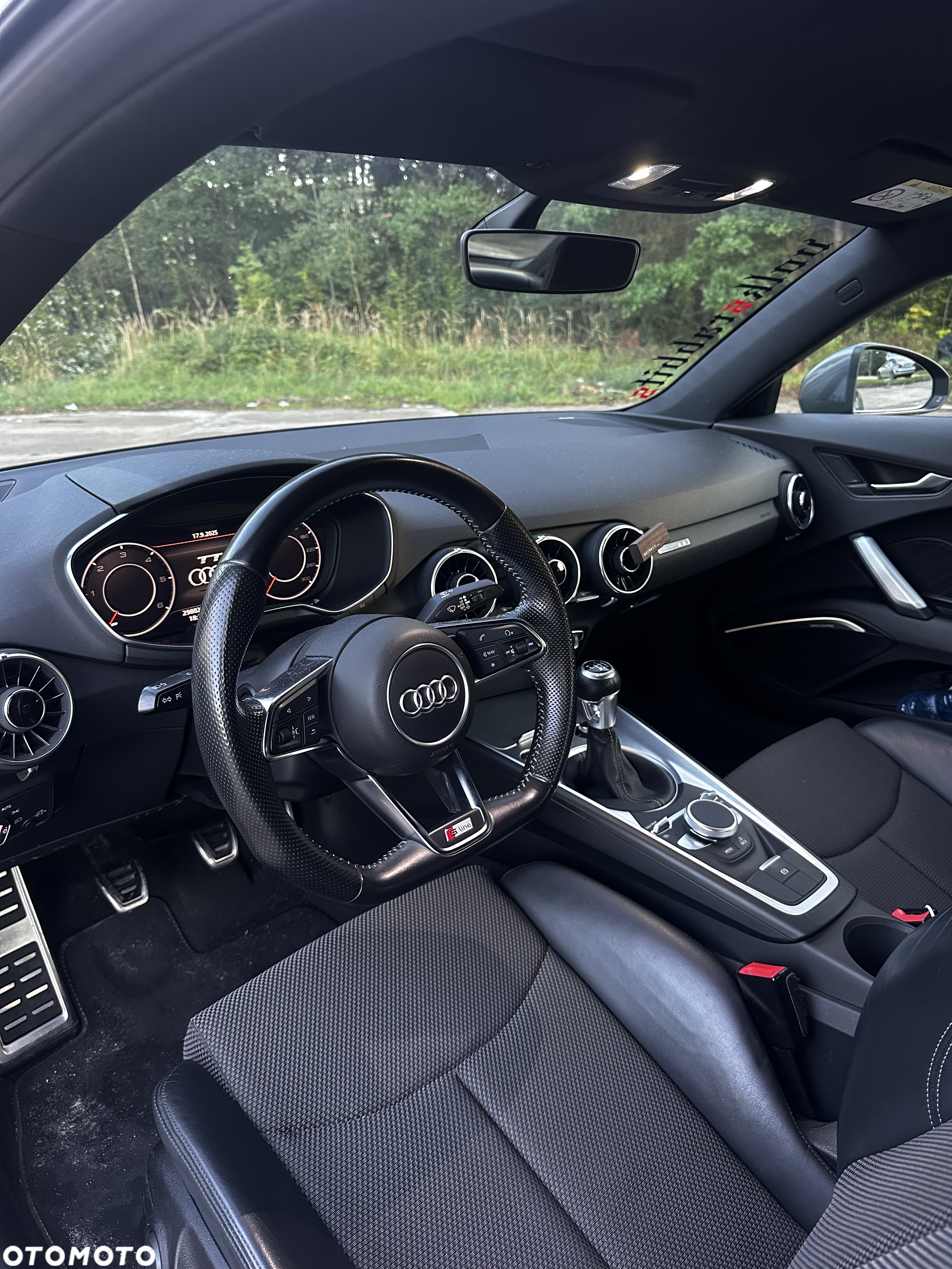 Audi TT Coupé 2.0 TDI ultra - 8