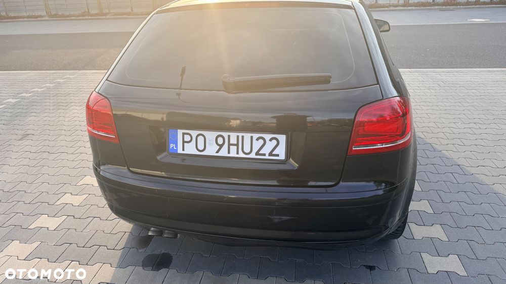 Audi A3 3-drzwiowe 1.9 TDI DPF S tronic Ambiente - 6